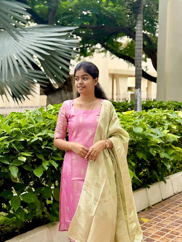 Pure Banarasi Silk Kurti With Jacquard Silk Shawl With Zari Weave